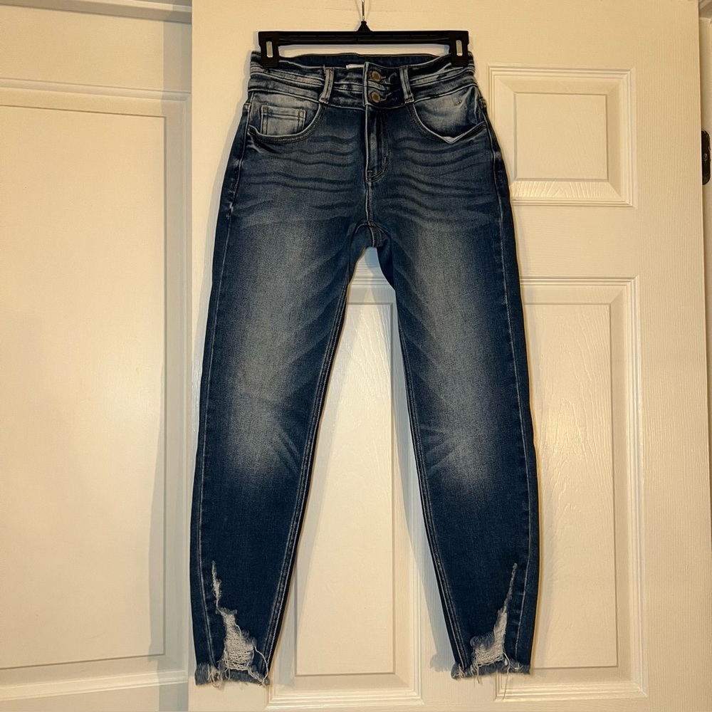 KanCan Signature Mid-Rise Ankle Skinny Jeans Raw Hem Dark Wash Womens 26